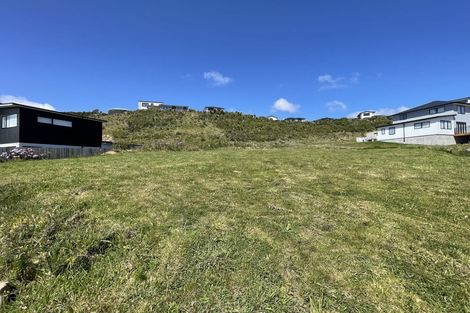 Photo of property in 33 Ken Douglas Drive, Aotea, Porirua, 5024