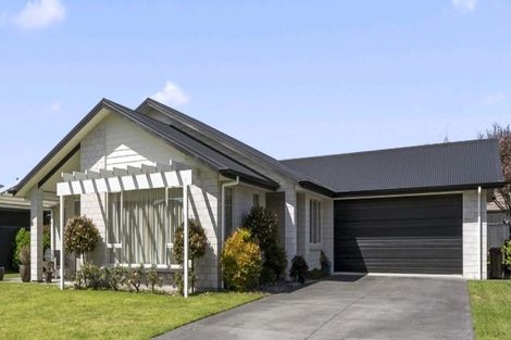 Photo of property in 11 O'connor Way, Bethlehem, Tauranga, 3110