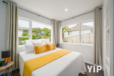 Photo of property in 2 Ironside Road, Johnsonville, Wellington, 6037