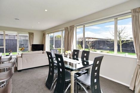 Photo of property in 6 Wisteria Lane, Rangiora, 7400