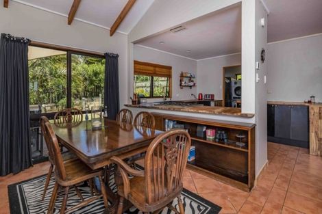 Photo of property in 11 Falls View Road, Haruru, 0204