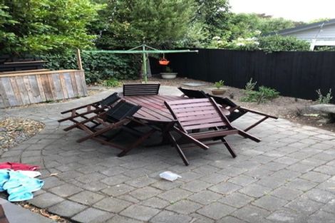 Photo of property in 12 Ladbrokes Place, Fendalton, Christchurch, 8052