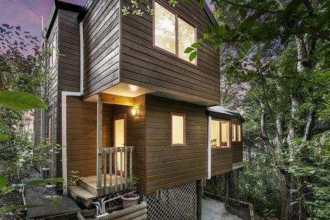 Photo of property in 3/51 Archers Road, Hillcrest, Auckland, 0629