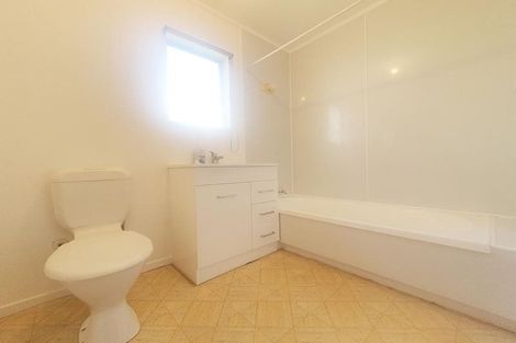 Photo of property in 10 Topaz Place, Wiri, Auckland, 2104