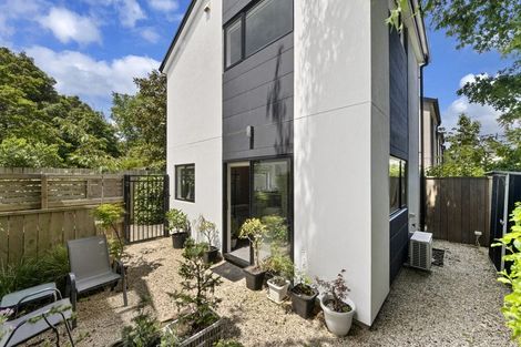 Photo of property in 4/283 Armagh Street, Christchurch Central, Christchurch, 8011