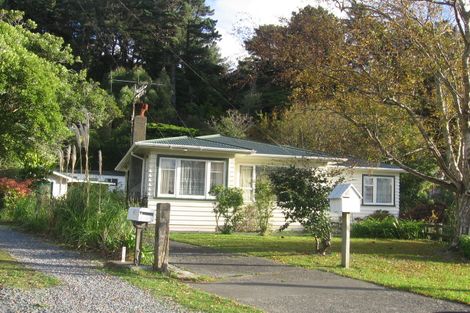 Photo of property in 16 Hine Road, Wainuiomata, Lower Hutt, 5014