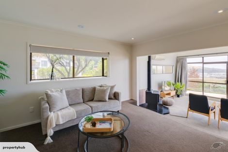 Photo of property in 95 Cannon Hill Crescent, Mount Pleasant, Christchurch, 8081
