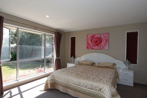 Photo of property in 12 Moeraki Place, Hei Hei, Christchurch, 8042