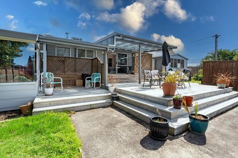 Photo of property in 15 Unity Lane, Melville, Hamilton, 3206