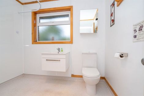 Photo of property in 22 Owen Street, Green Island, Dunedin, 9018