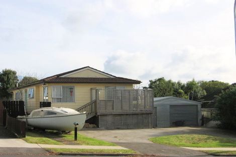 Photo of property in 93 Everglade Drive, Totara Heights, Auckland, 2105