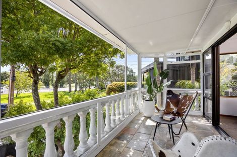 Photo of property in 1/62 Wairoa Road, Narrow Neck, Auckland, 0624