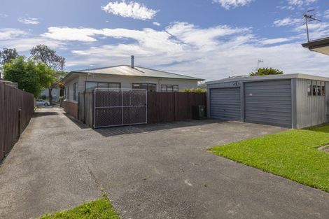 Photo of property in 2/15 Bedford Road, Marewa, Napier, 4110