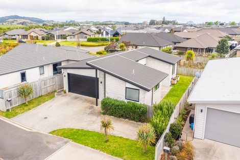 Photo of property in 59 Dunkeld Drive, Papamoa, 3118