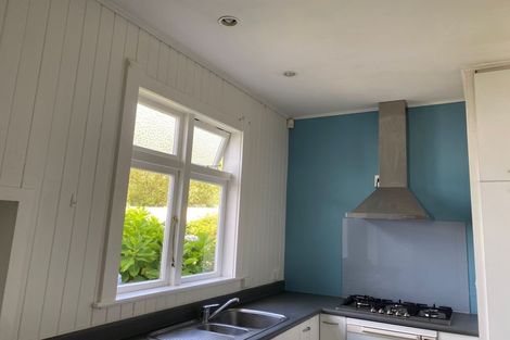 Photo of property in 8a Heath Grove, Waiwhetu, Lower Hutt, 5010