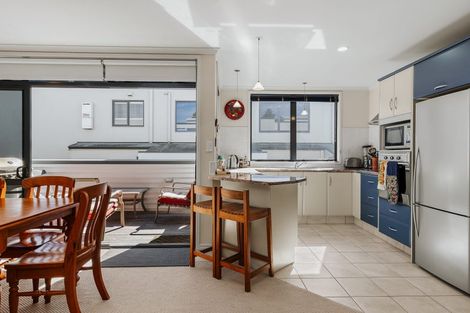 Photo of property in 9e Pacific Avenue, Mount Maunganui, 3116