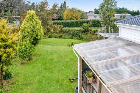 Photo of property in 20 Dudley Road Lower, Inglewood, 4386