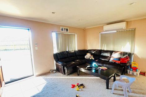 Photo of property in 41 Medvale Avenue, Flat Bush, Auckland, 2019