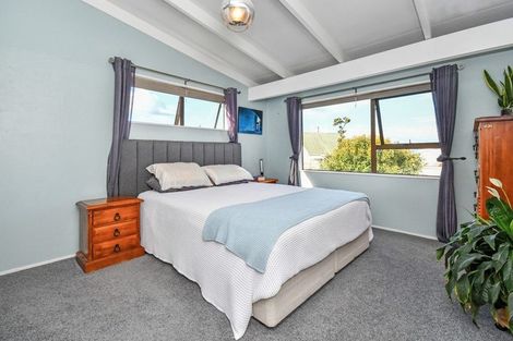 Photo of property in 6 Puriri Avenue, Kaiaua, Pokeno, 2473