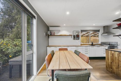 Photo of property in 28 Neal Crescent, Onekawa, Napier, 4110