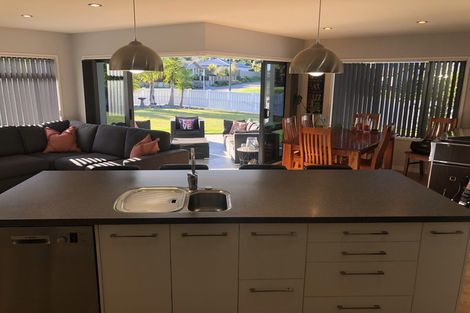 Photo of property in 6 Flers Place, Taradale, Napier, 4112
