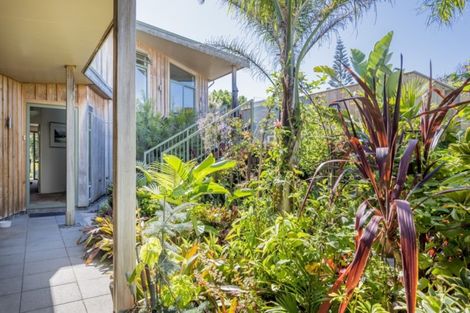 Photo of property in 31 Kapiti Lane, Otaki Beach, Otaki, 5512