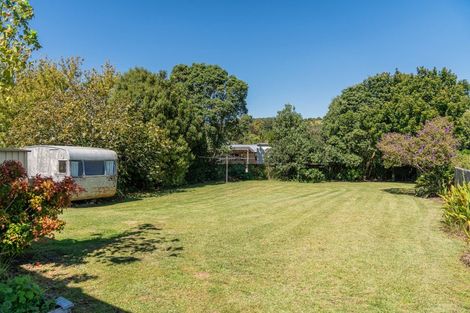 Photo of property in 32 Captain Cook Road, Cooks Beach, Whitianga, 3591