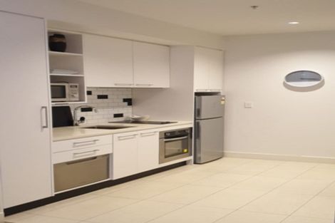 Photo of property in Scotia Tower Apartments, 8f/8 Scotia Place, Auckland Central, Auckland, 1010