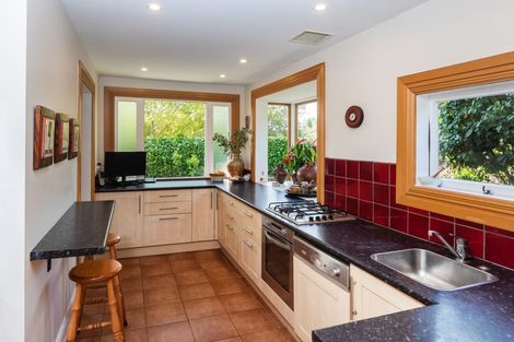 Photo of property in 4 Nayland Street, Sumner, Christchurch, 8081