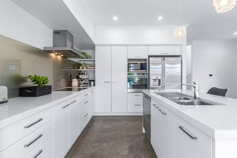 Photo of property in 37 Wallace Road, Hobsonville, Auckland, 0616