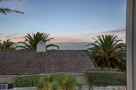 Photo of property in 235 Bleakhouse Road, Mellons Bay, Auckland, 2014