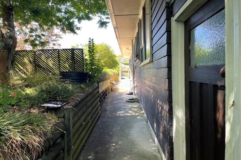 Photo of property in 38 Sequoia Place, Sunnynook, Auckland, 0620