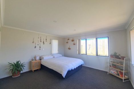 Photo of property in 20 Blanche Road, Papamoa Beach, Papamoa, 3118