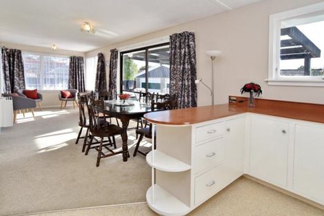 Photo of property in 32 Reynolds Avenue, Bishopdale, Christchurch, 8053