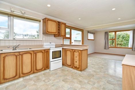 Photo of property in 77 Cutts Road, Russley, Christchurch, 8042