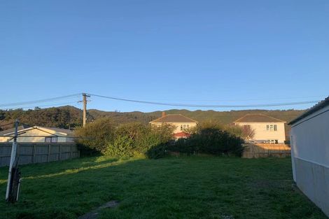 Photo of property in 58 Hewer Crescent, Naenae, Lower Hutt, 5011