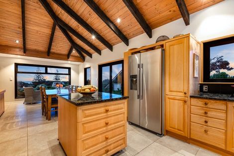 Photo of property in 13 Frances Street, Waikanae Beach, Waikanae, 5036