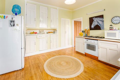 Photo of property in 1218 Great South Road, Runciman, Drury, 2578