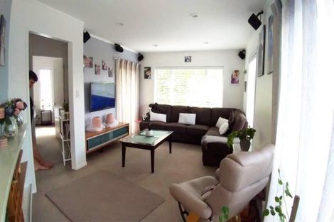 Photo of property in 1/12 Speedy Crescent, Hillcrest, Auckland, 0627