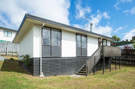 Photo of property in 1/233 Glengarry Road, Glen Eden, Auckland, 0602