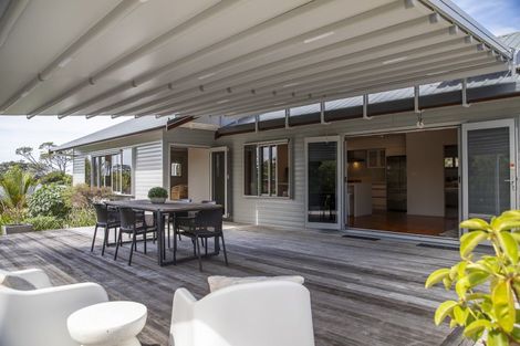 Photo of property in 6 Kaiwaka-mangawhai Road, Mangawhai, Kaiwaka, 0573