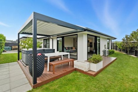 Photo of property in 7 Derek Anderson Place, Halswell, Christchurch, 8025