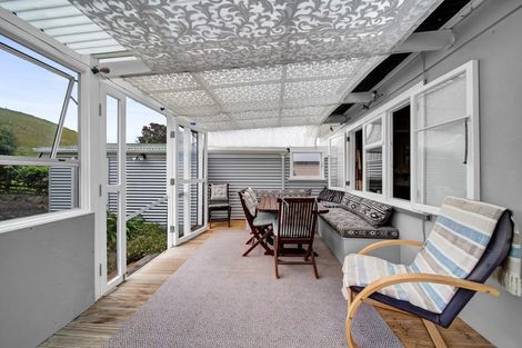 Photo of property in 4a Oha Street, Mokau, 4376