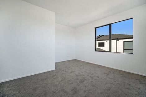 Photo of property in 129 Russell Road, Manurewa, Auckland, 2102