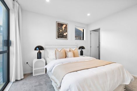 Photo of property in 1/258 Lake Road, Hauraki, Auckland, 0622