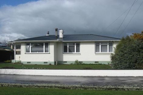 Photo of property in 21 Wyndham Street, Carterton, 5713