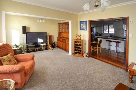 Photo of property in 62 Raglan Street, Lansdowne, Masterton, 5810