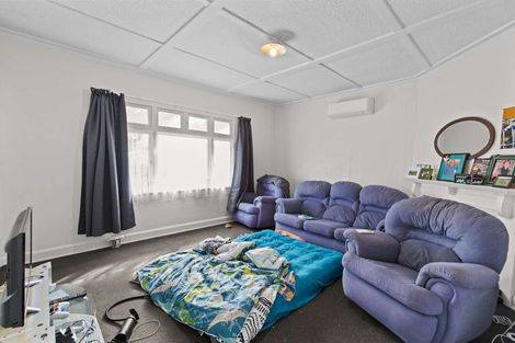 Photo of property in 8 Gurr Place, Aramoho, Whanganui, 4500