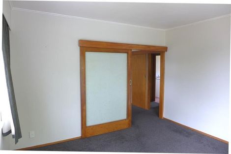 Photo of property in 23 Evans Road, Glen Eden, Auckland, 0602