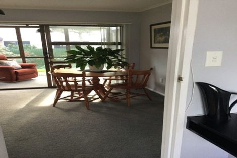 Photo of property in 3 Kaimata Street, Brooklands, New Plymouth, 4310